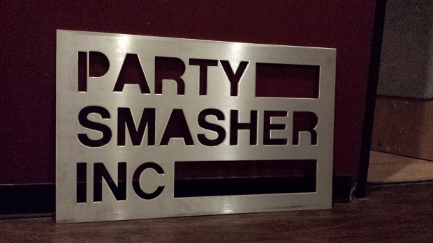 PARTY SMASHER