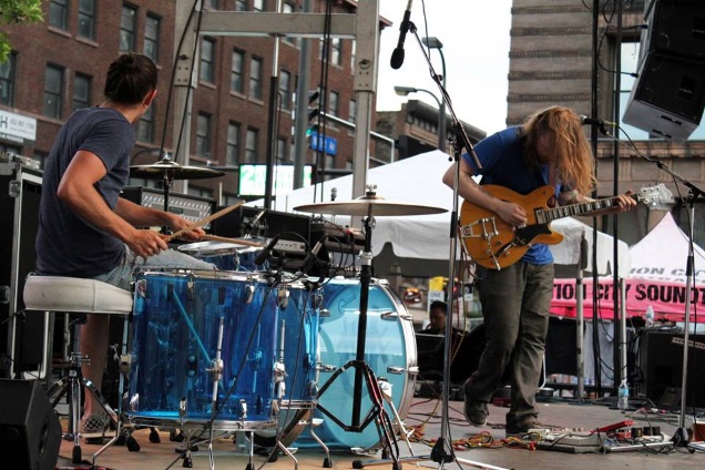 BLOODNSTUFF live band