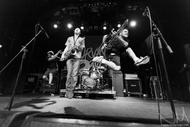 SURVAY SAYS band live