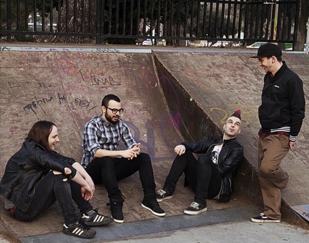 PLAYGROUND CIRCUS band