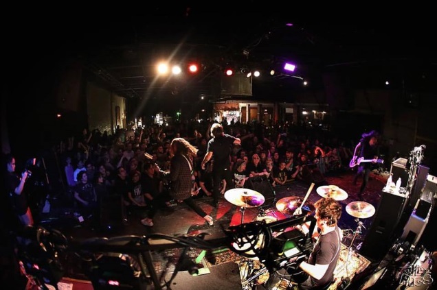 FAMOUS LAST WORDS live by jcpics3