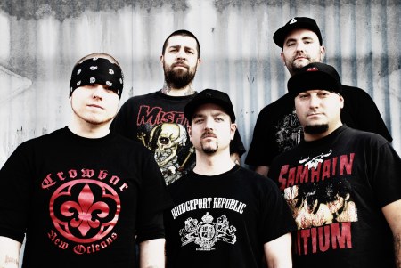 http://www.idioteq.com/wp-content/uploads/2012/02/Hatebreed.jpg